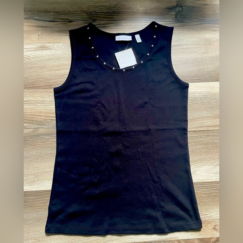 Rafaela NWT sleeveless top